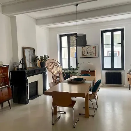 Grande Maison De Maitre Contemporaine A 10 Min De La Et Piscine
