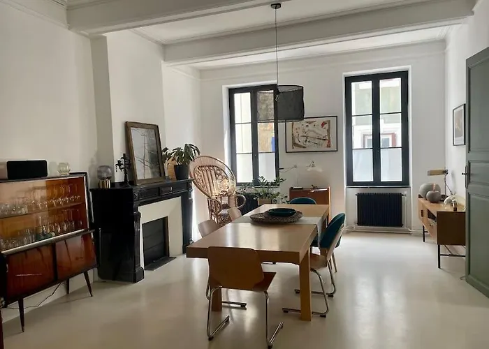 Grande Maison De Maitre Contemporaine A 10 Min De La Et Piscine