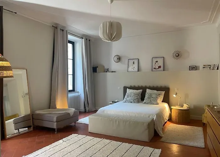 Grande Maison De Maitre Contemporaine A 10 Min De La Et Piscine